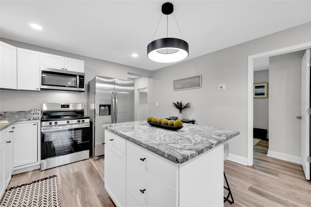 429 E OAKWOOD STREET, Tarpon Springs, FL 34689