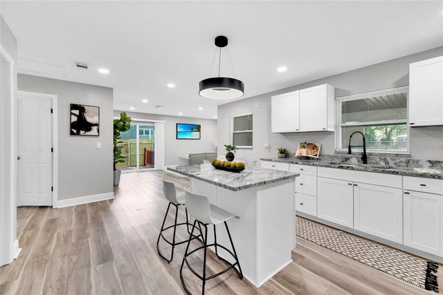 429 E OAKWOOD STREET, Tarpon Springs, FL 34689