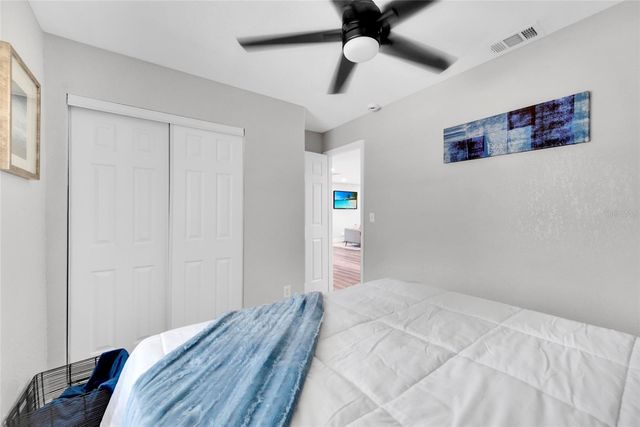 429 E OAKWOOD STREET, Tarpon Springs, FL 34689