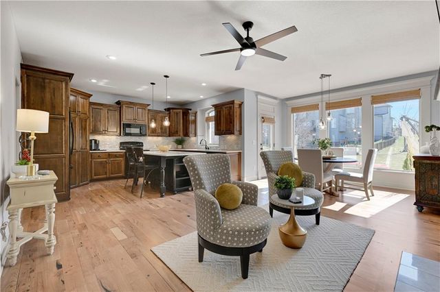 24327 W 107th Place, Olathe, KS 66061