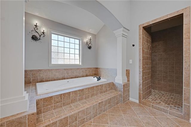 24327 W 107th Place, Olathe, KS 66061