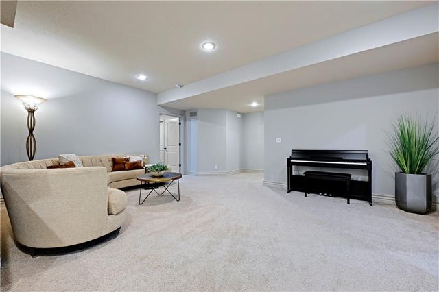 24327 W 107th Place, Olathe, KS 66061