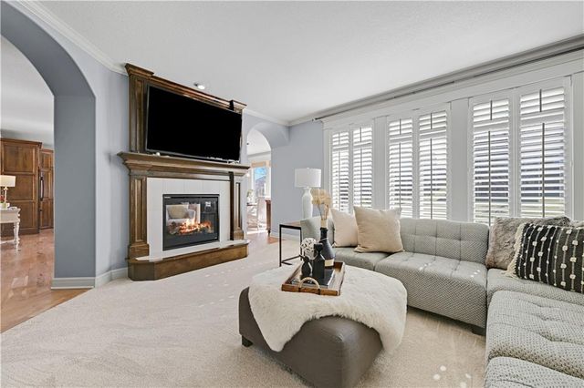 24327 W 107th Place, Olathe, KS 66061