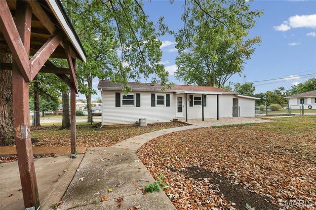 1002 Terrace Drive, Festus, MO 63028