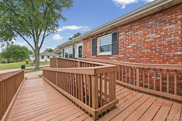 1002 Terrace Drive, Festus, MO 63028