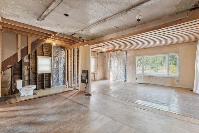 3601 Seneca Street, Clayton, MI 49235