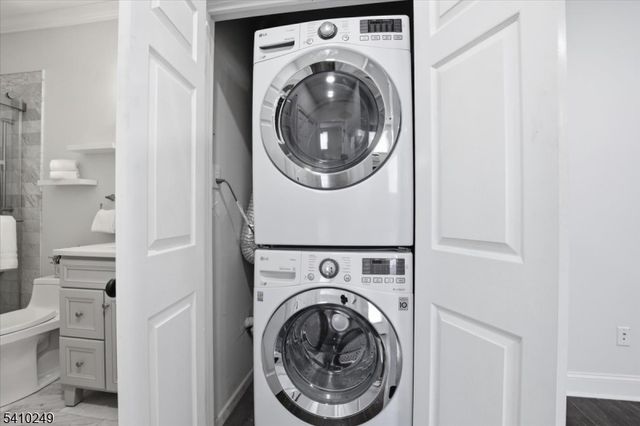 14 Kensington Rd, Chatham Twp., NJ 07928