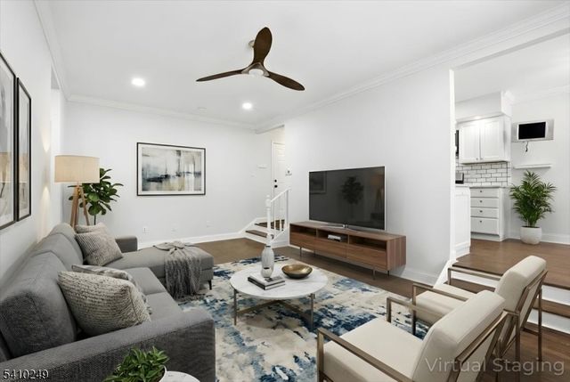 14 Kensington Rd, Chatham Twp., NJ 07928