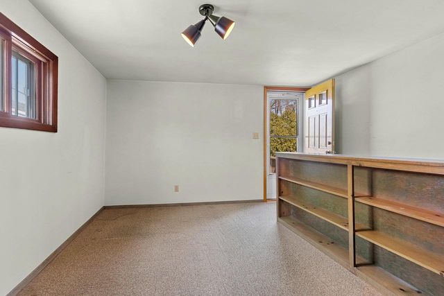 1016 OTTER AVENUE, Oshkosh, WI 54901