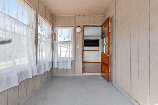 1016 OTTER AVENUE, Oshkosh, WI 54901