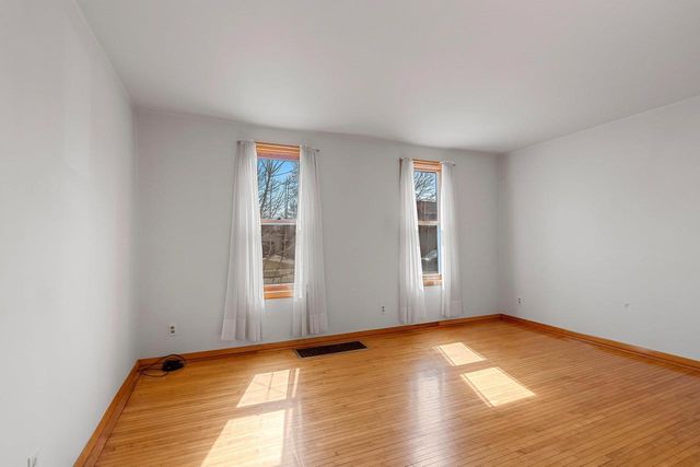 1016 OTTER AVENUE, Oshkosh, WI 54901