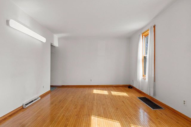 1016 OTTER AVENUE, Oshkosh, WI 54901