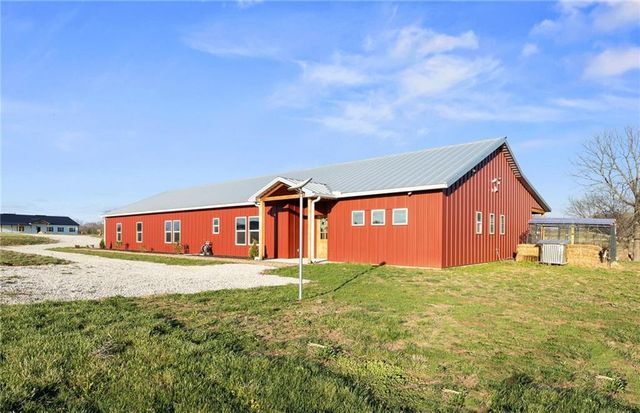 6404 Gracie Lane, Odessa, MO 64076