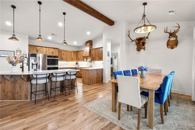 6404 Gracie Lane, Odessa, MO 64076