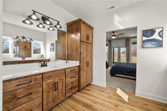 6404 Gracie Lane, Odessa, MO 64076