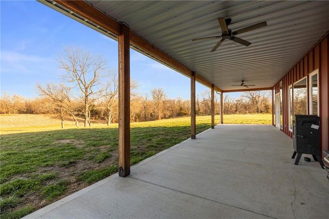 6404 Gracie Lane, Odessa, MO 64076