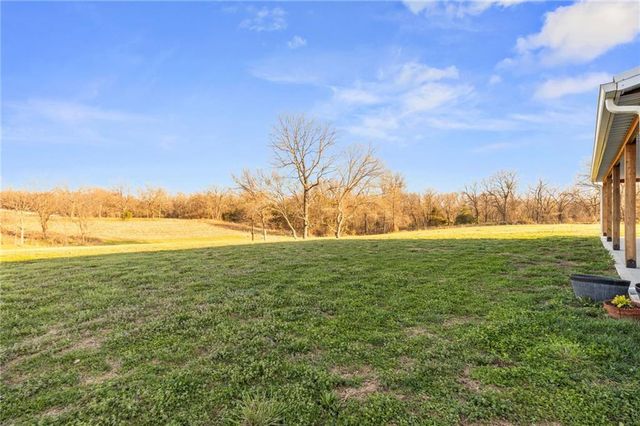 6404 Gracie Lane, Odessa, MO 64076
