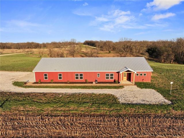 6404 Gracie Lane, Odessa, MO 64076