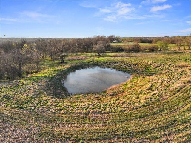 6404 Gracie Lane, Odessa, MO 64076