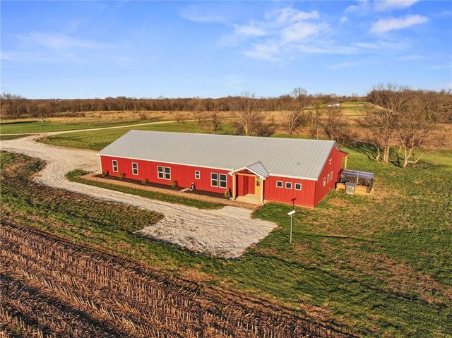 6404 Gracie Lane, Odessa, MO 64076