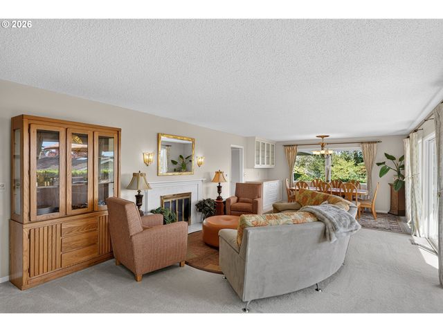 13240 KNAUS Rd, Lake Oswego, OR 97034
