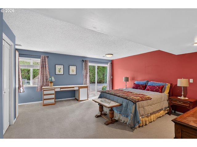 13240 KNAUS Rd, Lake Oswego, OR 97034
