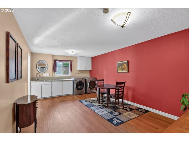 13240 KNAUS Rd, Lake Oswego, OR 97034