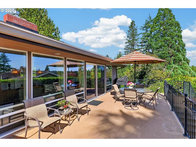 13240 KNAUS Rd, Lake Oswego, OR 97034