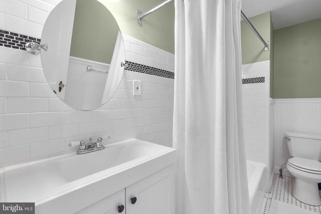 9504 BILTMORE DR, Silver Spring, MD 20901