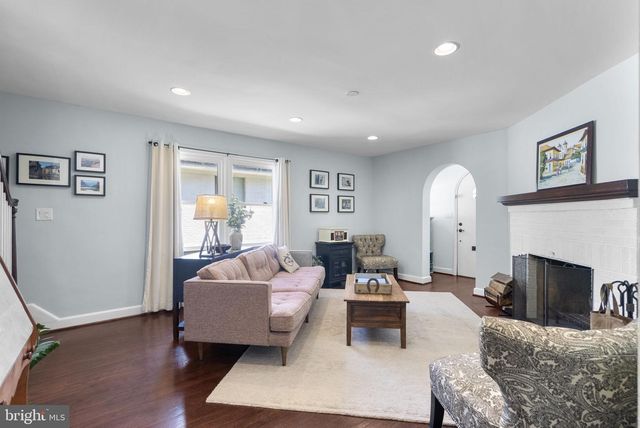 9504 BILTMORE DR, Silver Spring, MD 20901