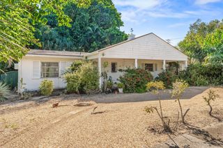 330 Marlborough Place, West Palm Beach, FL 33405