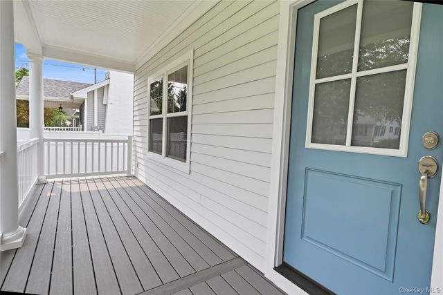 47 Central Parkway, Huntington, NY 11743