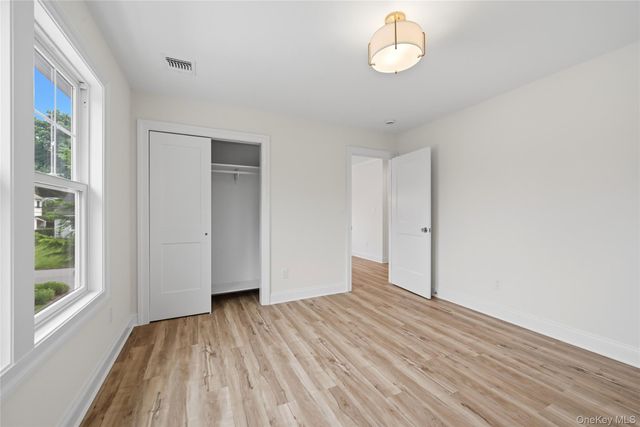 47 Central Parkway, Huntington, NY 11743