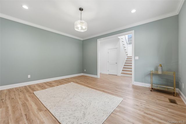 47 Central Parkway, Huntington, NY 11743