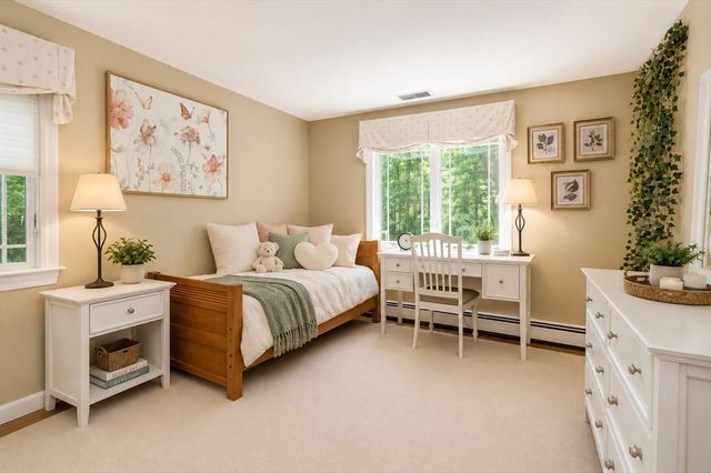 13 Aqueduct Rd, Natick, MA 01760