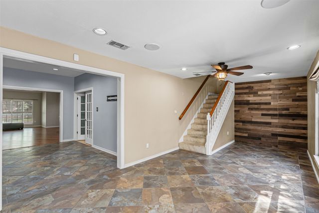 7324 Old Mill Run, Fort Worth, TX 76133