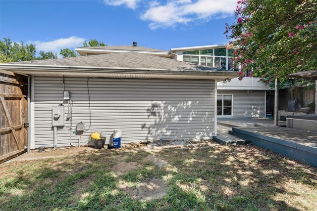 7324 Old Mill Run, Fort Worth, TX 76133