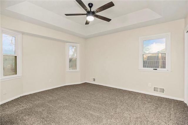 7828 WESTRIDGE Road, Raytown, MO 64138