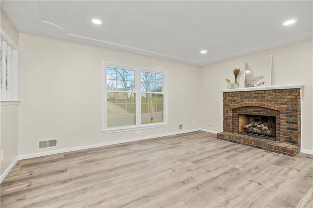 7828 WESTRIDGE Road, Raytown, MO 64138