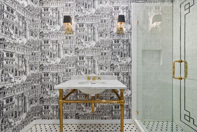 4720 Collinwood Avenue, Fort Worth, TX 76107