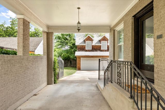 4720 Collinwood Avenue, Fort Worth, TX 76107