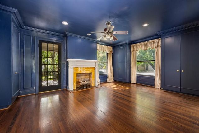 4720 Collinwood Avenue, Fort Worth, TX 76107