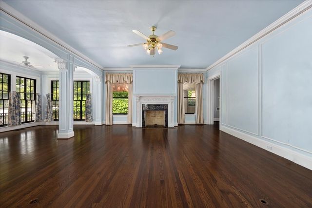 4720 Collinwood Avenue, Fort Worth, TX 76107