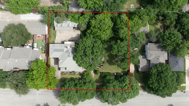 4720 Collinwood Avenue, Fort Worth, TX 76107