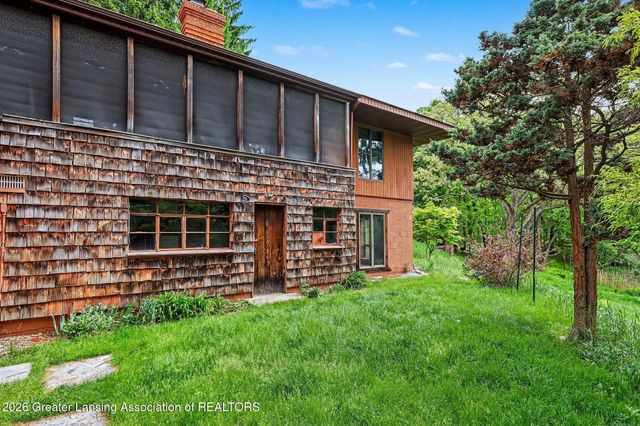 1163 W Grand River Avenue, Okemos, MI 48864
