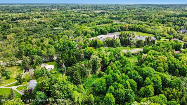 1163 W Grand River Avenue, Okemos, MI 48864