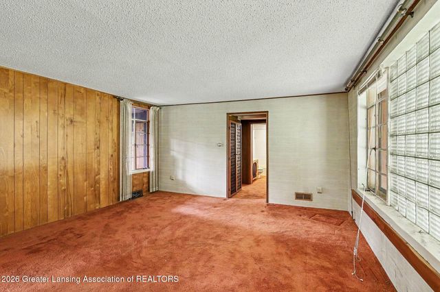 1163 W Grand River Avenue, Okemos, MI 48864