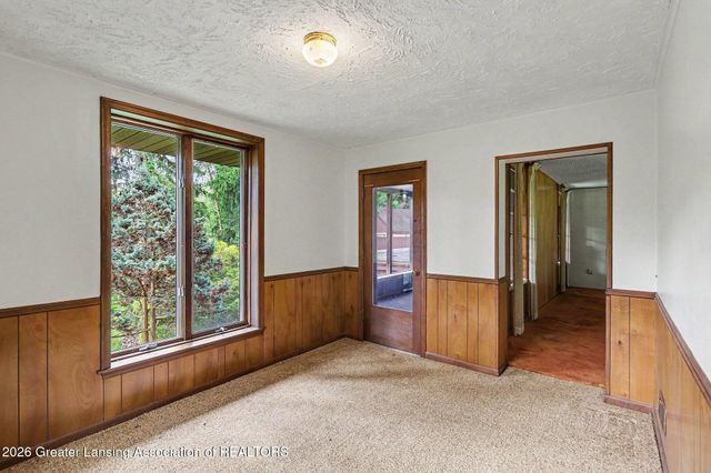 1163 W Grand River Avenue, Okemos, MI 48864