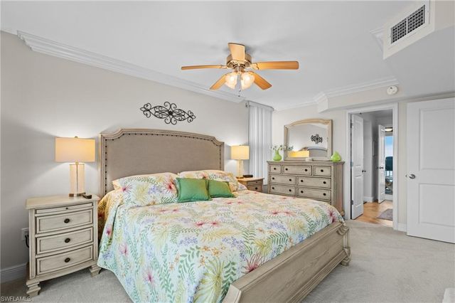 9375 Gulf Shore DR # 401, Naples, FL 34108