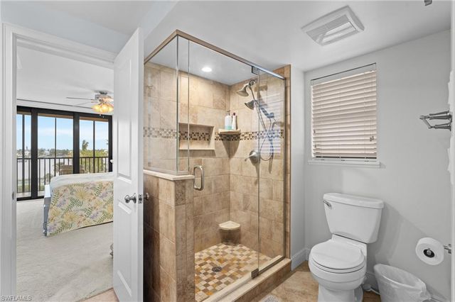 9375 Gulf Shore DR # 401, Naples, FL 34108